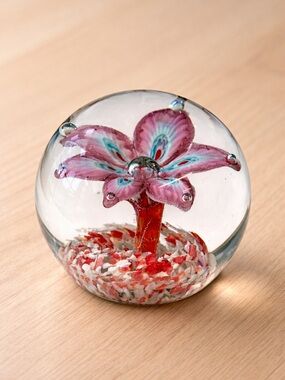 Vintage Hand-Blown Art Glass Long Stem Flowers Glass Murano Style Paperweight